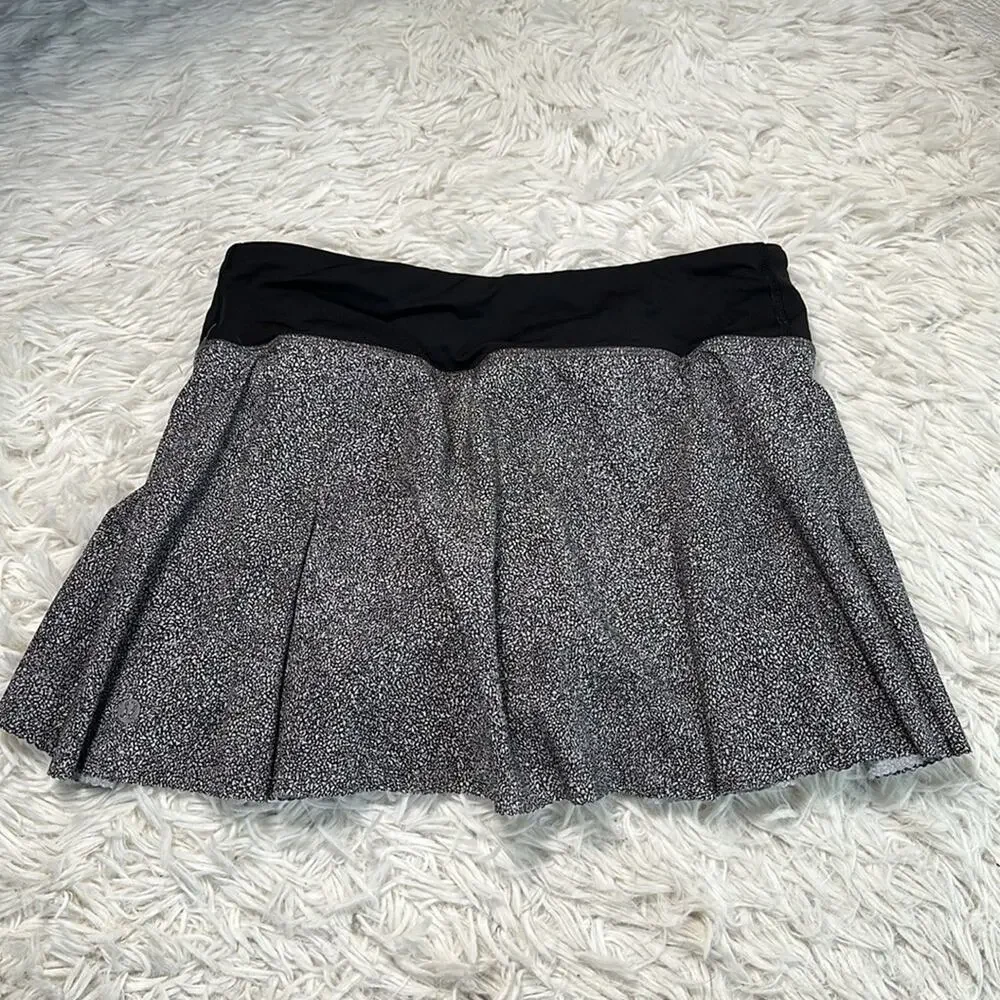 Lululemon Smooth Stride Skirt Sea Spray Alpine White Dark Chrome / Black
